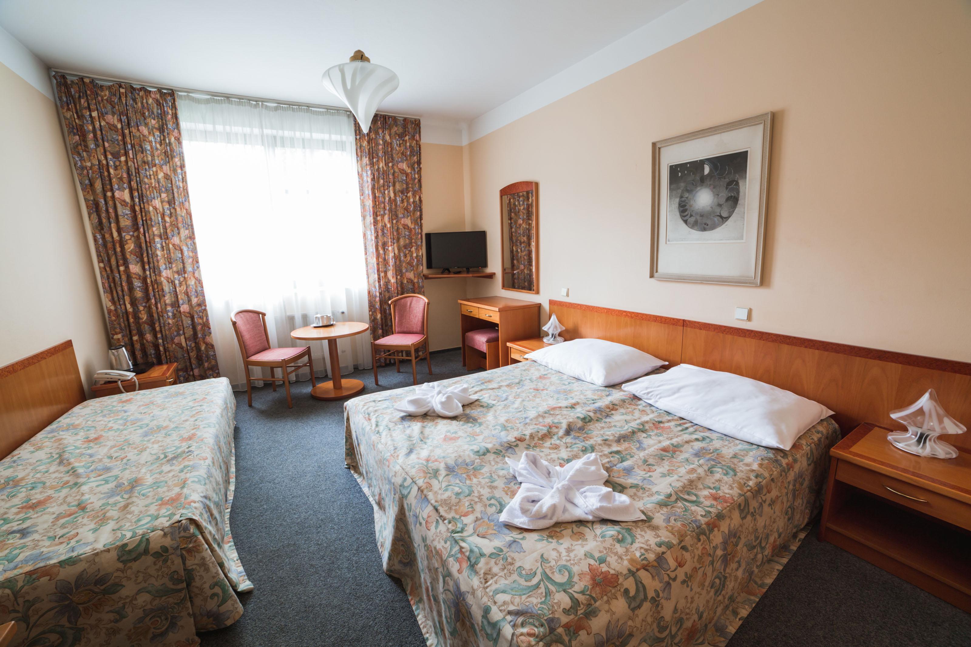 פראג Hotel Dalimil מראה חיצוני תמונה
