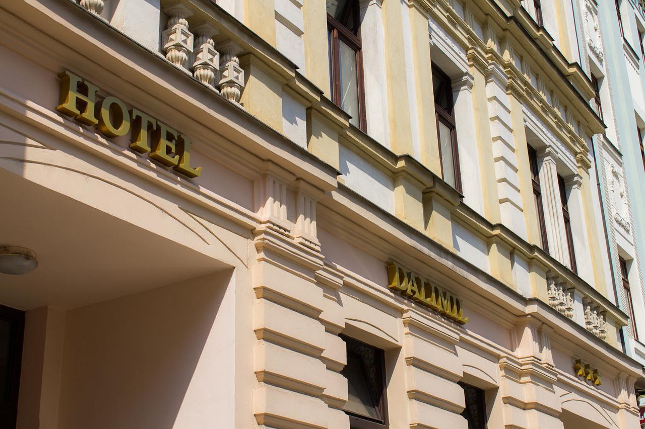 פראג Hotel Dalimil מראה חיצוני תמונה