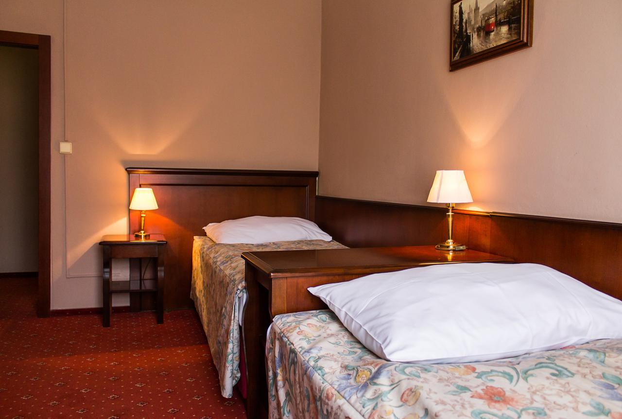 פראג Hotel Dalimil מראה חיצוני תמונה
